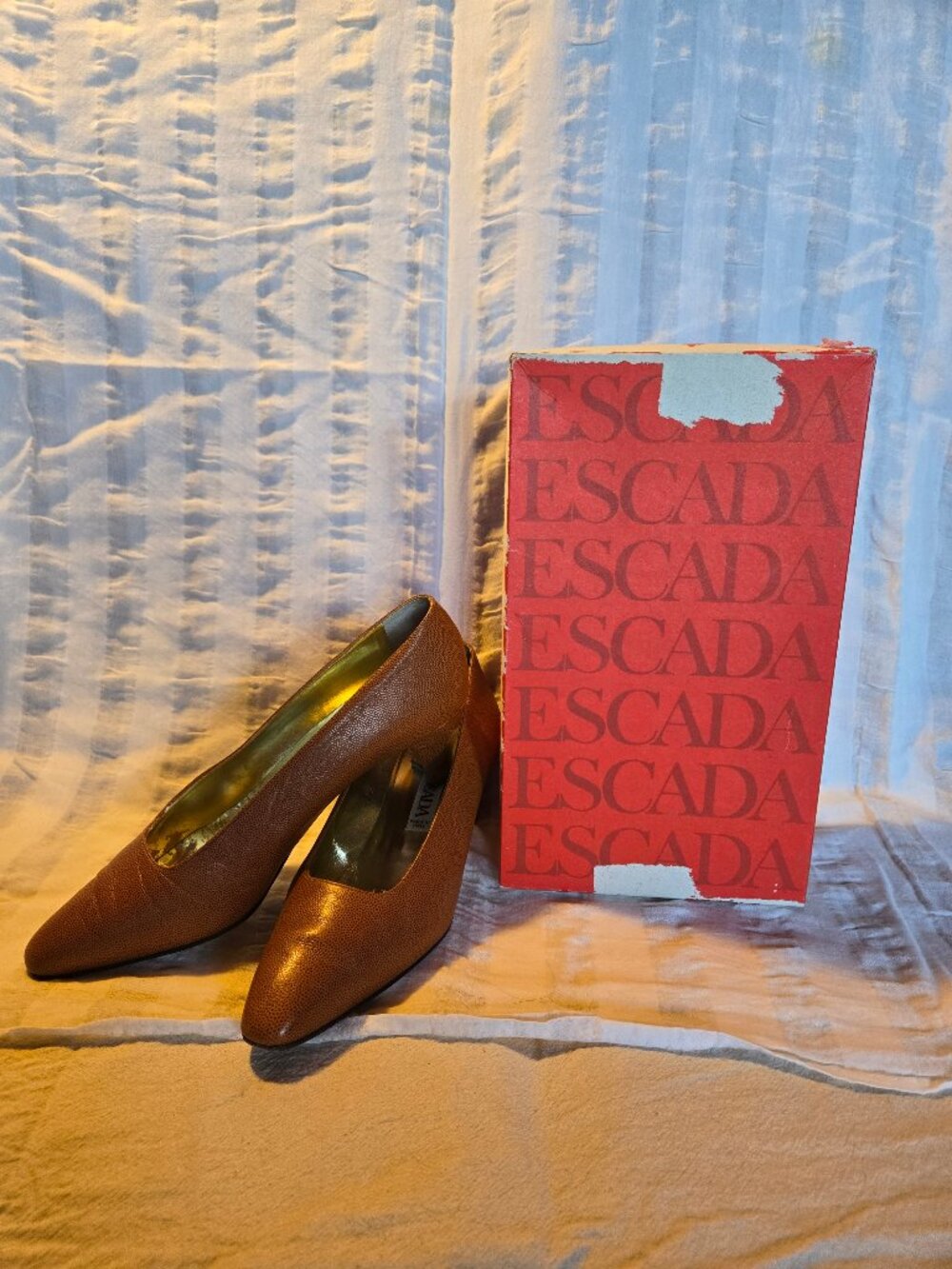 ESCADA Speckled Tan leather low heels